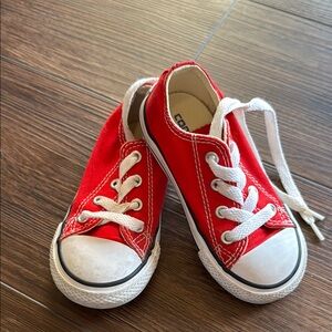 Red Converse size 7 toddlers